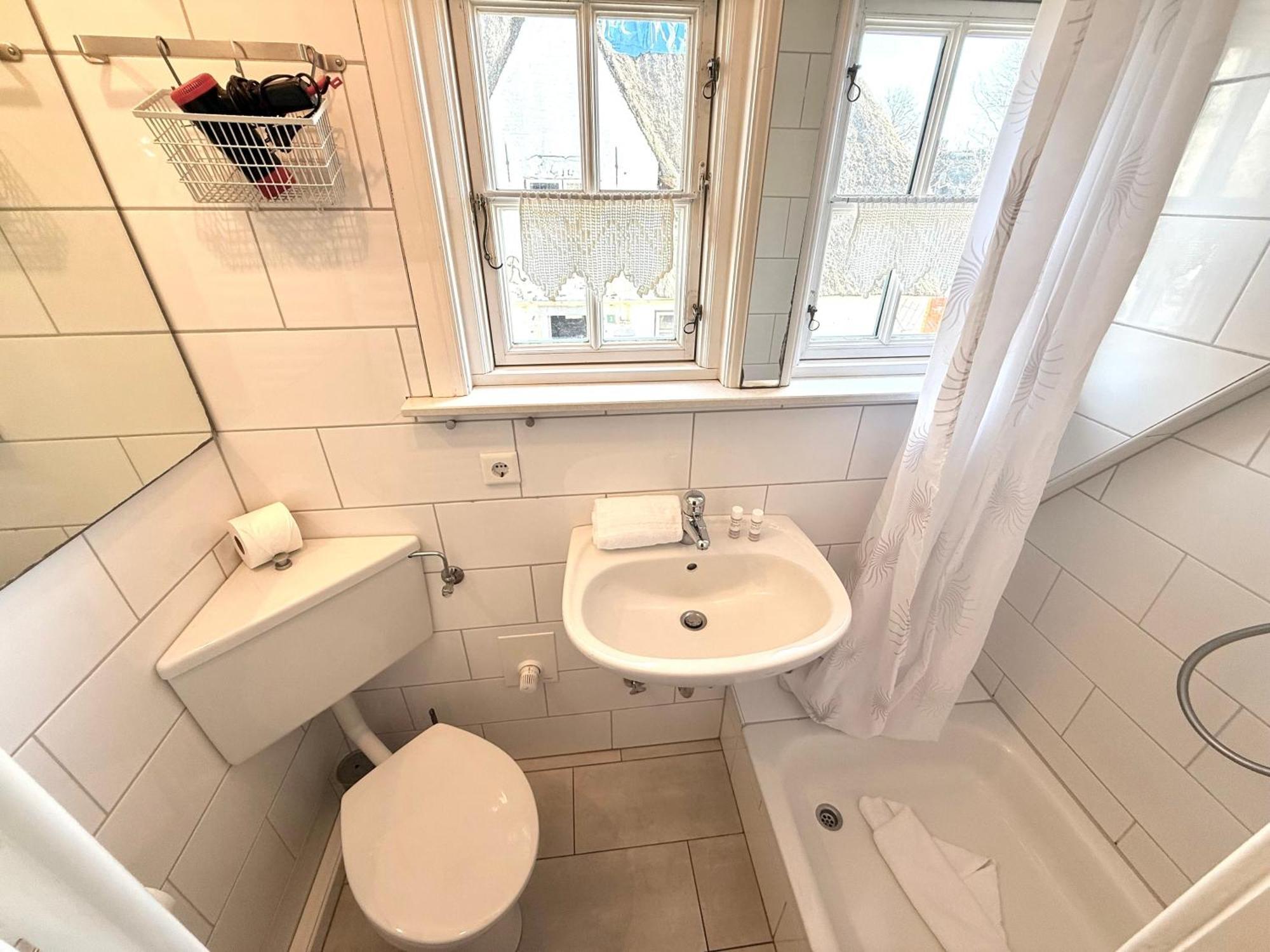 Reetstuebchen Nieblum Exterior foto